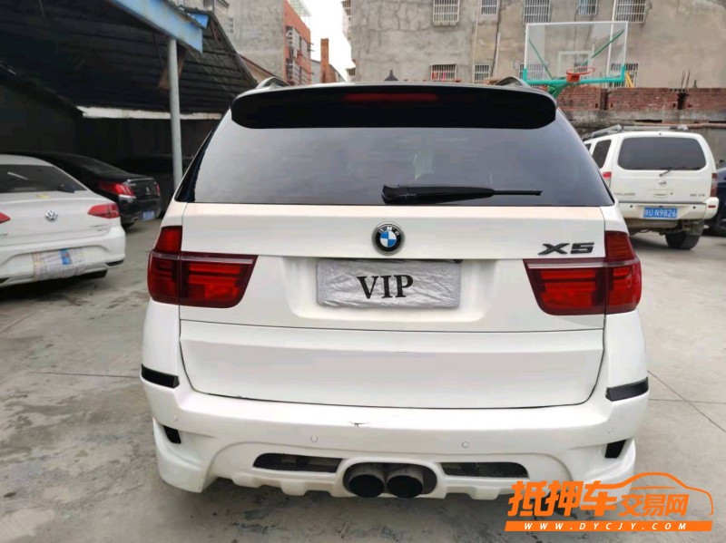 北京12年宝马X59