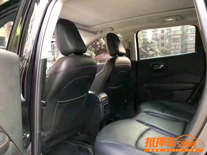 秦皇島18年Jeep指南者3