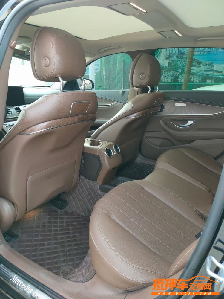 青岛20年奔驰E5
