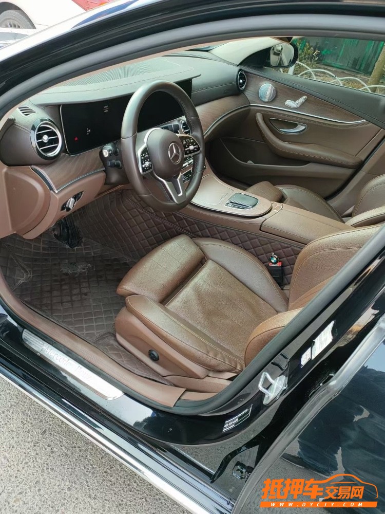 青岛20年奔驰E7