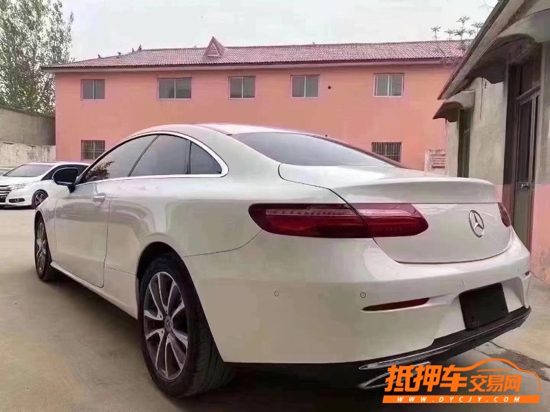 濟寧19年奔馳E4
