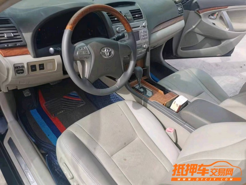 北京11年丰田凯美瑞7
