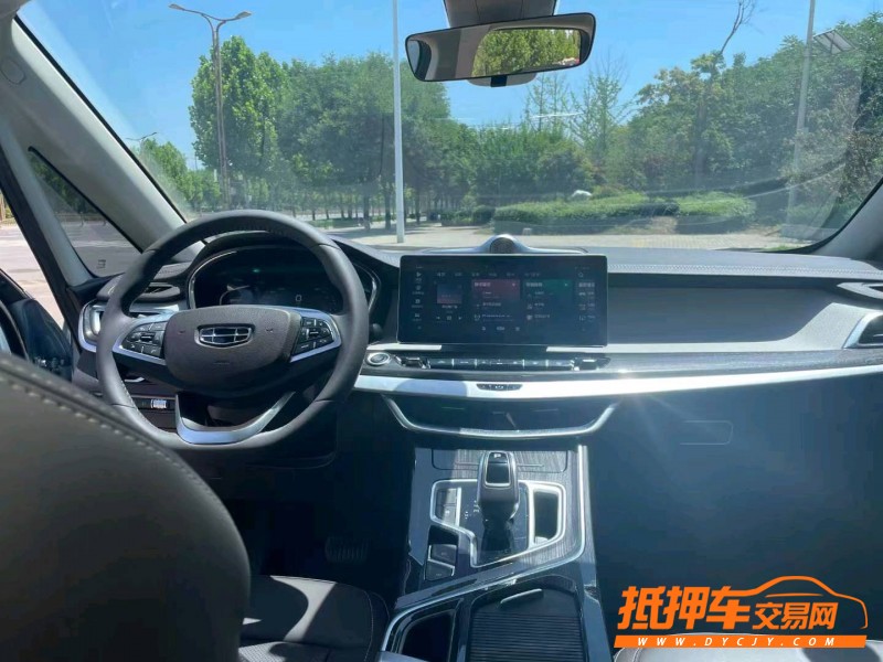 咸陽20年吉利嘉際9