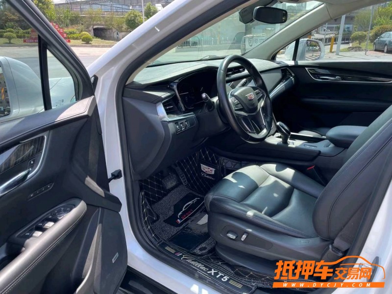北京17年凱迪拉克XT55