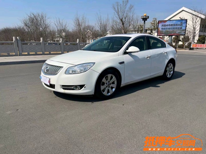 徐州12年别克君威7