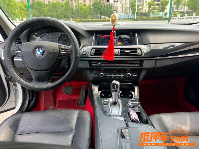 徐州16年宝马5系3