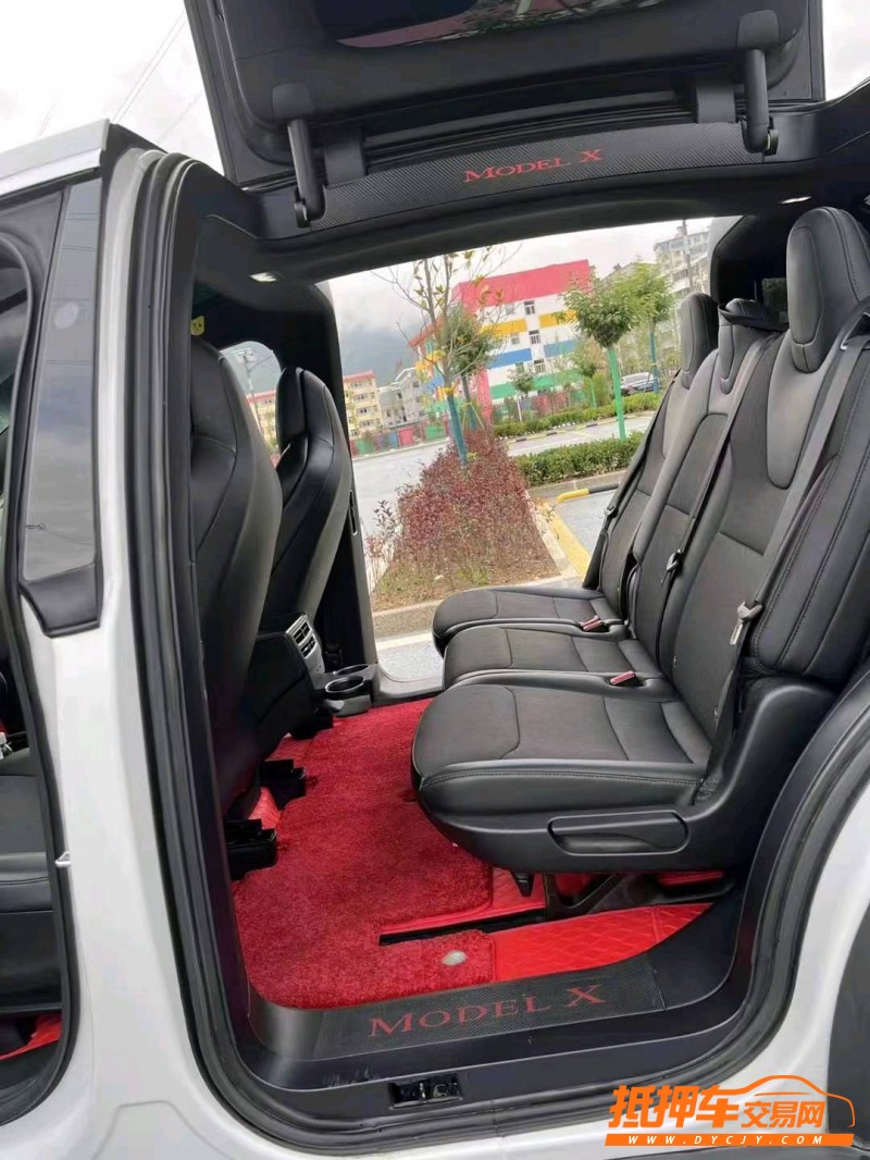 重慶18年特斯拉MODEL X7