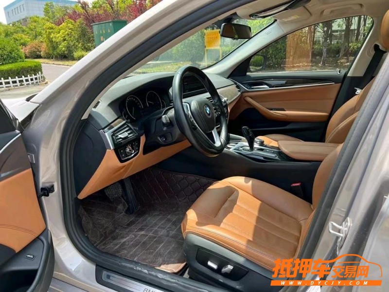 盐城18年宝马5系4