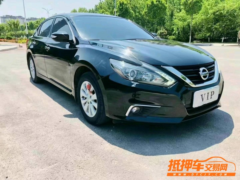 濰坊17年日產天籟2