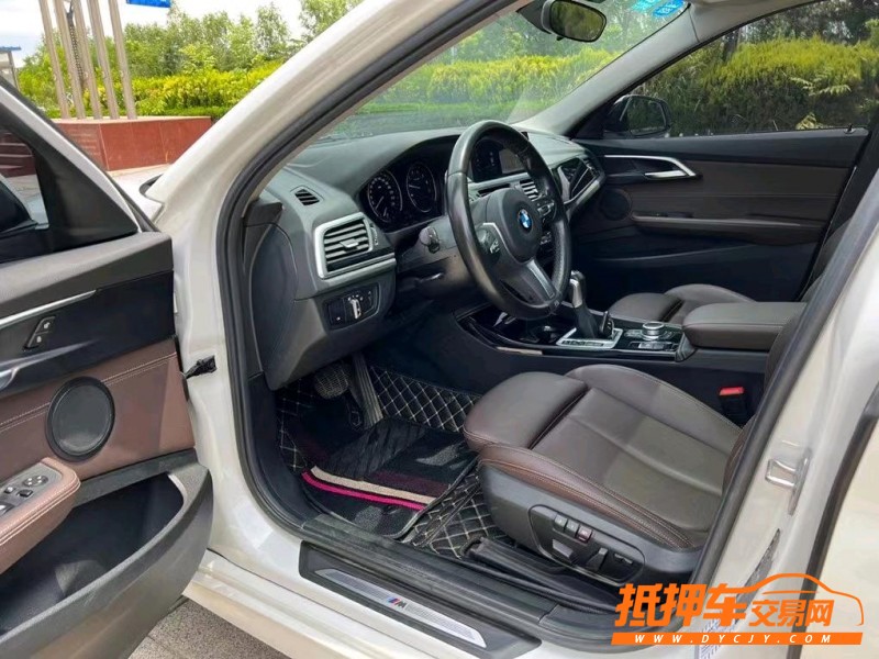 盐城19年宝马1系4