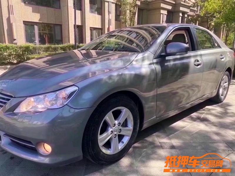 潍坊11年丰田锐志7