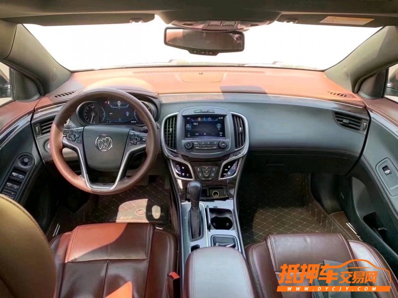 青岛14年别克君越5