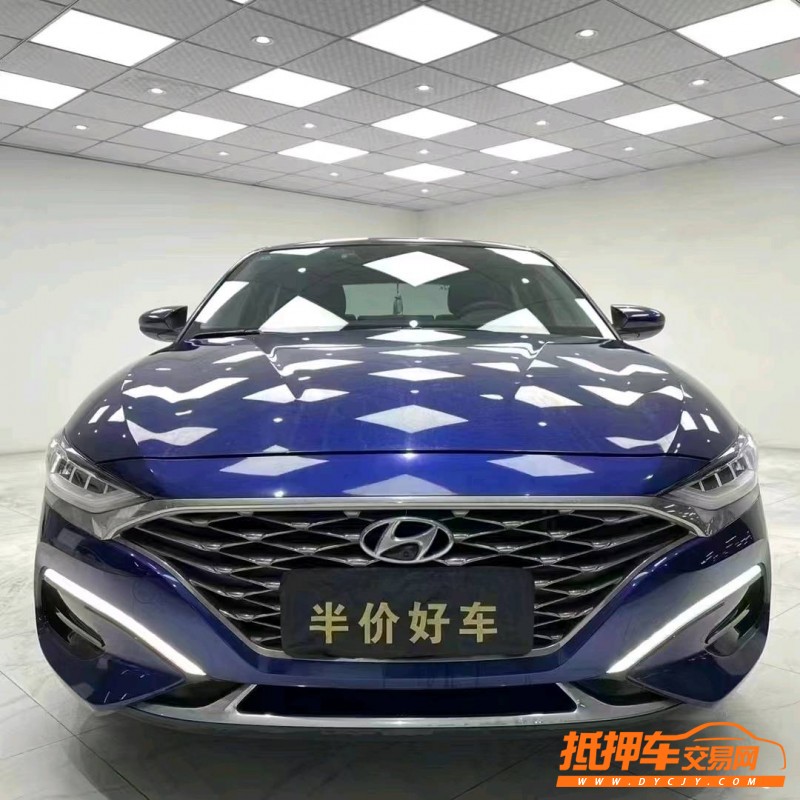 成都20年現代菲斯塔1