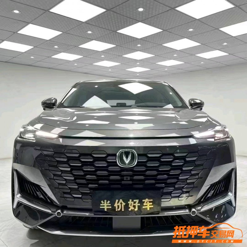 成都21年長安汽車UNI-K1