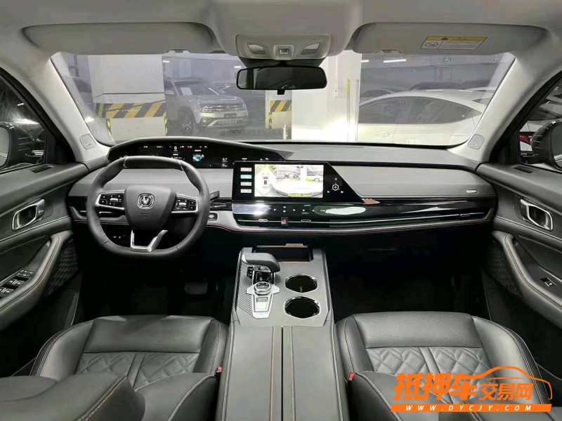 成都21年長安汽車UNI-K8