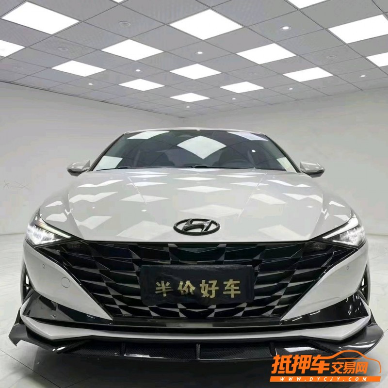 成都21年現代伊蘭特1