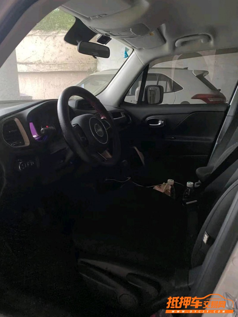 黔西南17年Jeep自由俠6