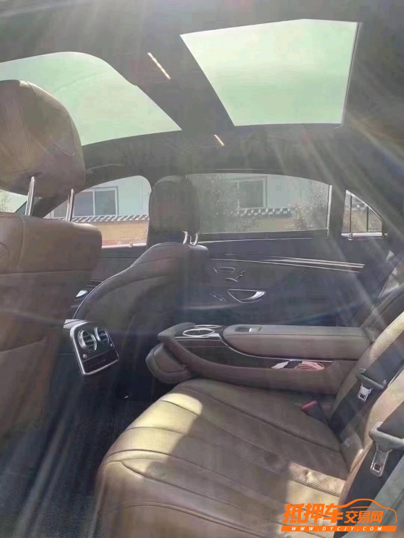 北京18年奔驰S2
