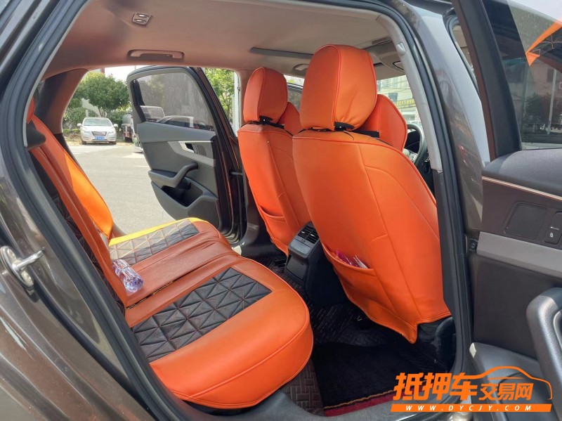 北京17年奥迪A4L1