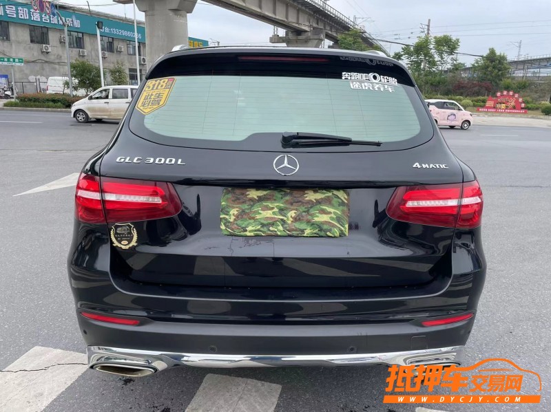 北京16年奔驰GLC4