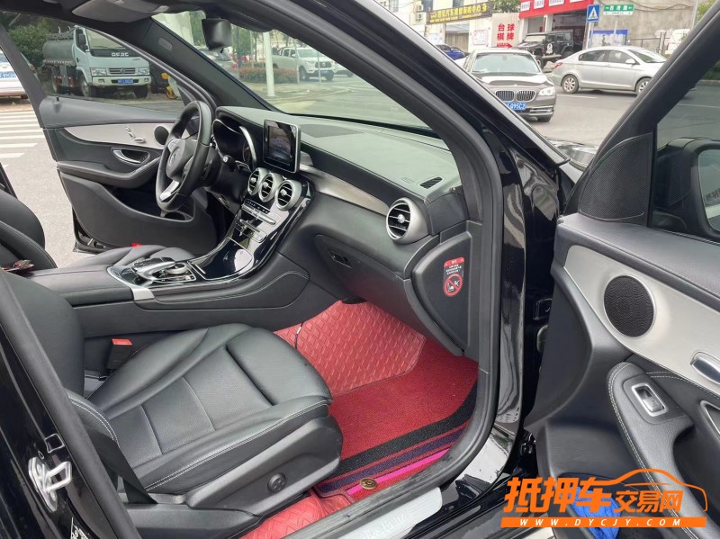 北京16年奔驰GLC8