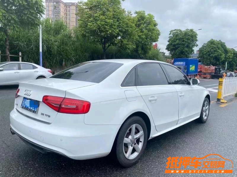 深圳13年奧迪A4L9