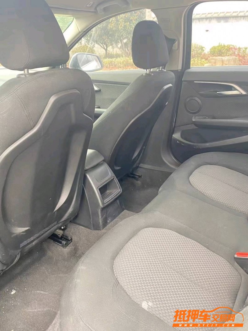 徐州17年宝马1系5