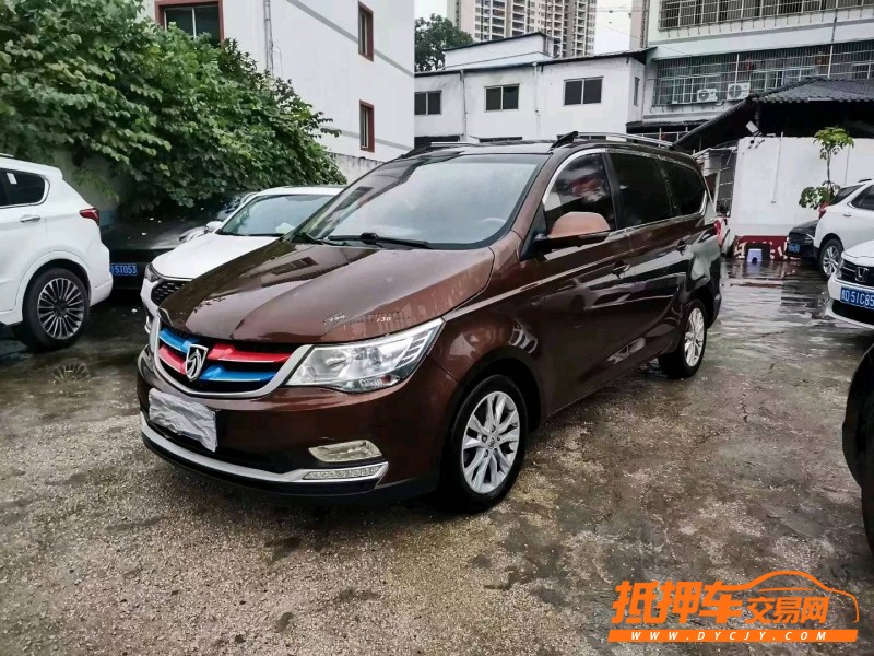 貴陽18年寶駿7302