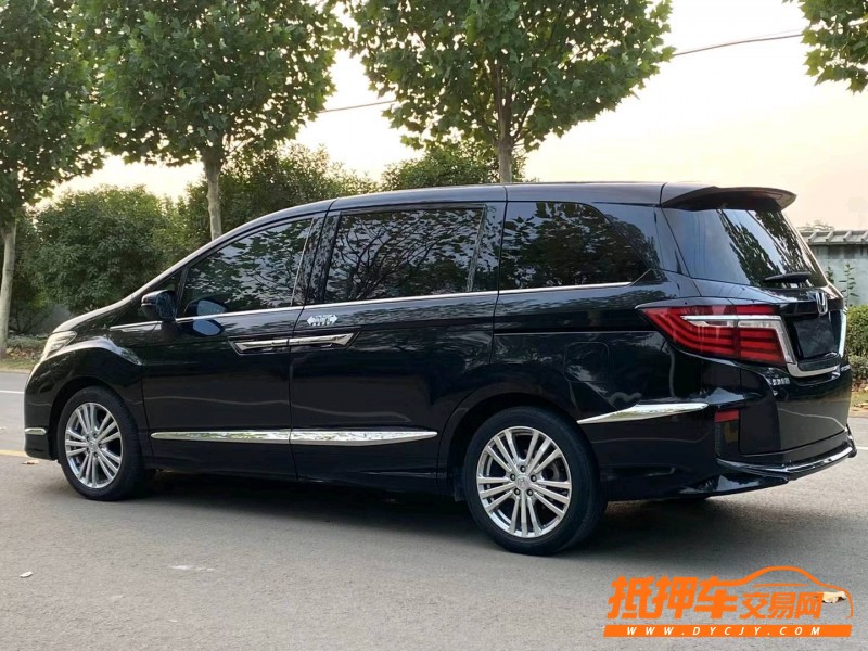 徐州18年本田艾力绅2