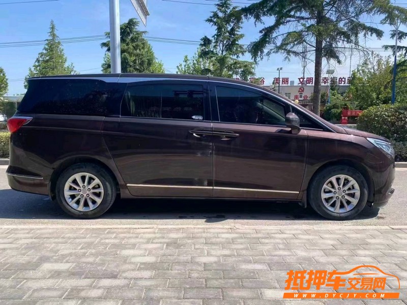 延安18年別克GL85