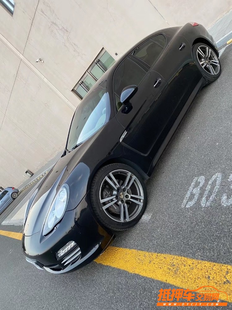 營口11年保時捷帕拉梅拉2