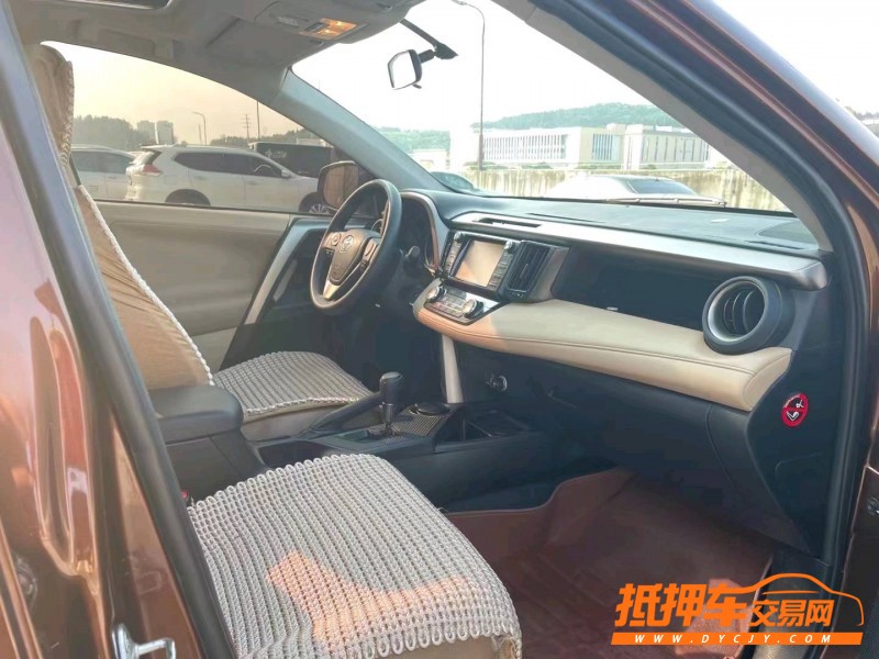荊門16年豐田RAV44
