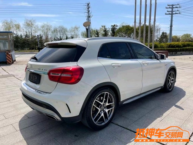 盐城16年奔驰GLA2