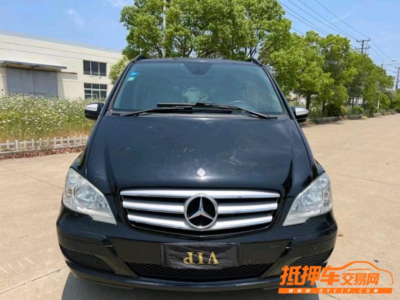 盐城13年奔驰唯雅诺1