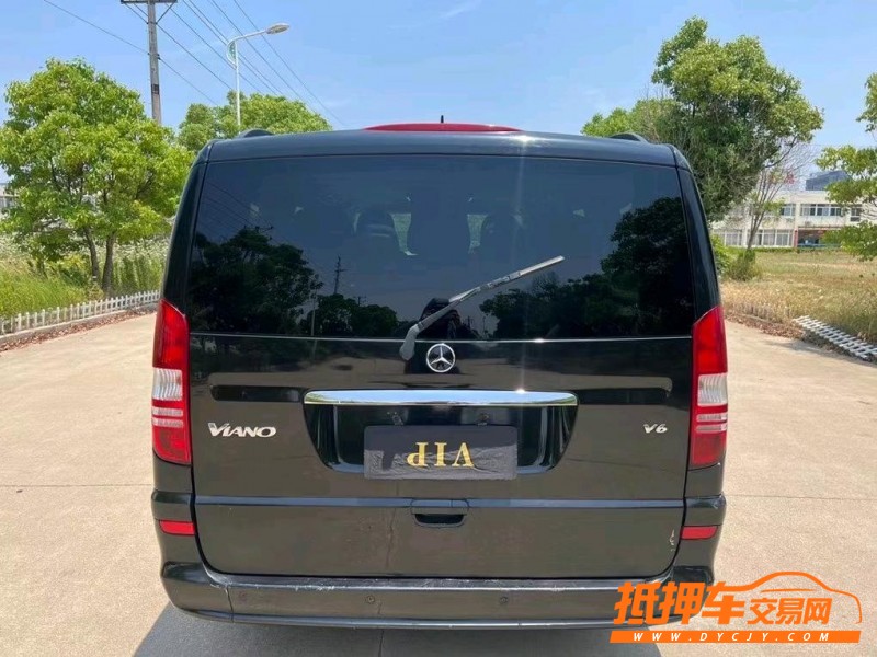 盐城13年奔驰唯雅诺9