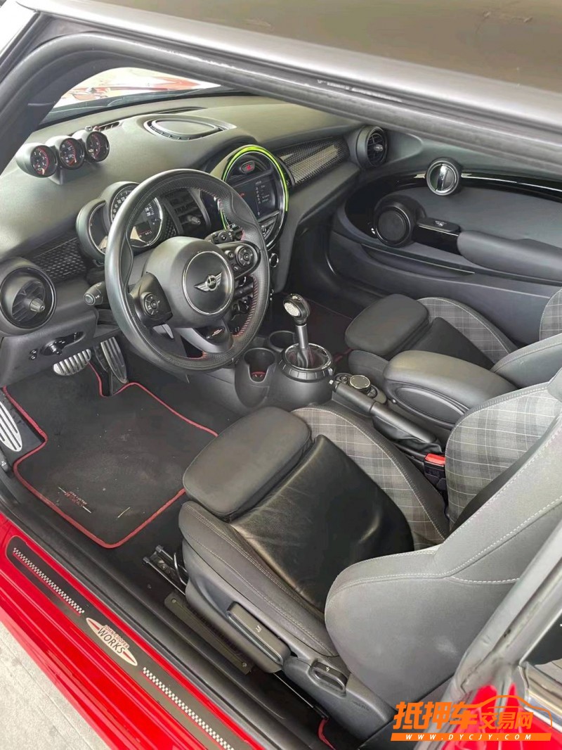 蘇州16年MINICooper8
