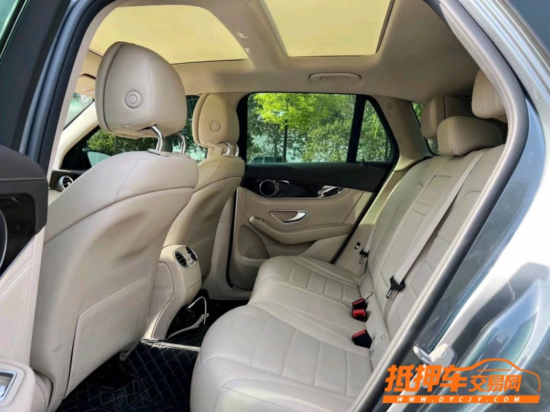 潍坊17年奔驰GLC4