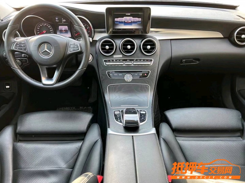 济宁15年奔驰C7