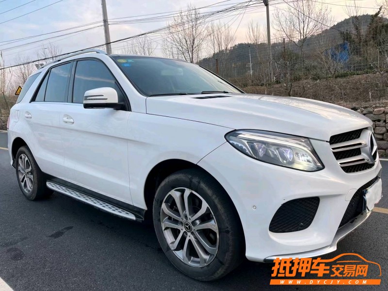 青岛17年奔驰GLE2