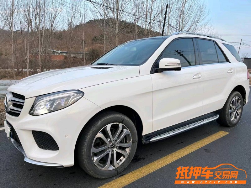 青岛17年奔驰GLE3