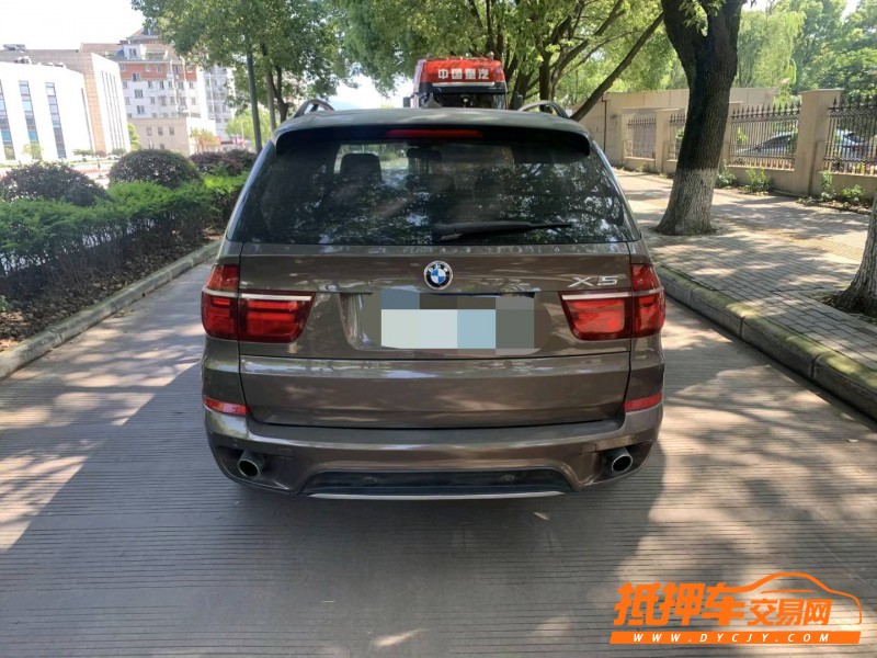 金華13年寶馬X56