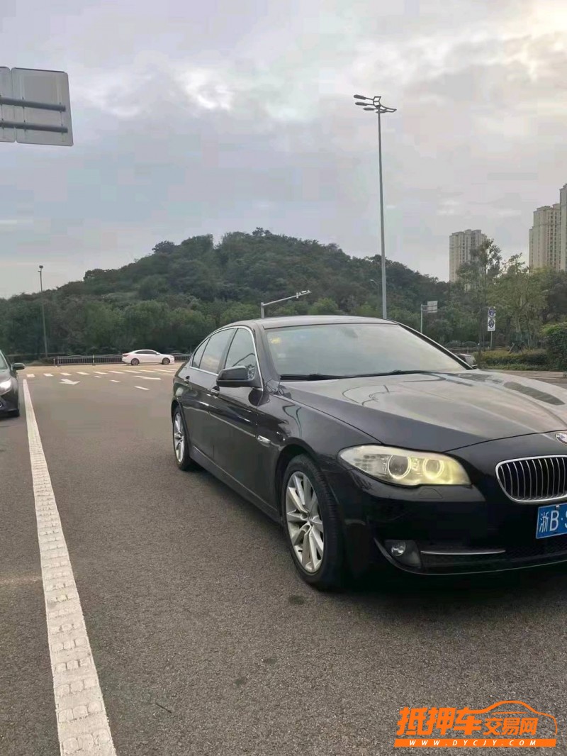 金華13年寶馬5系2