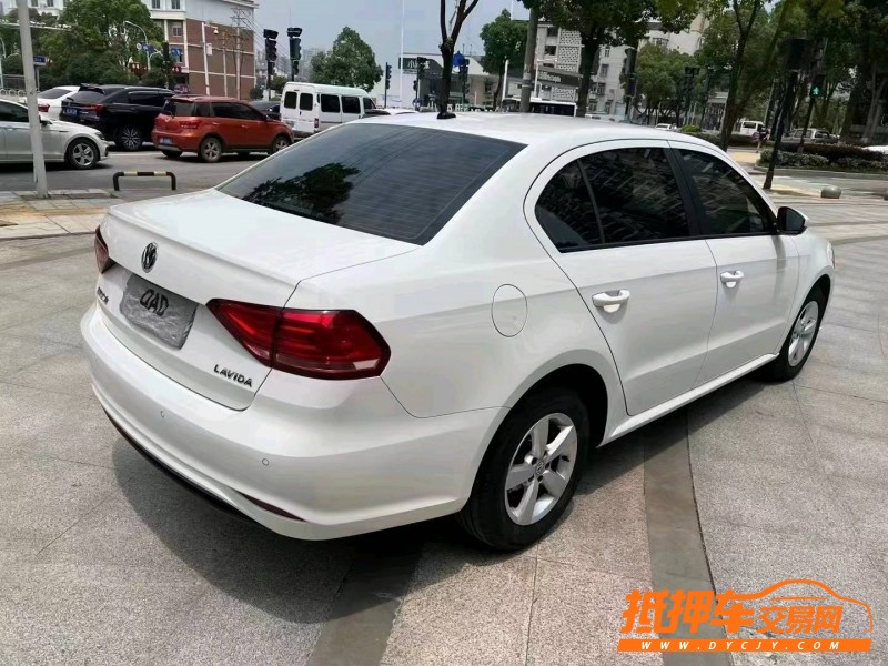 武漢20年大眾朗逸7