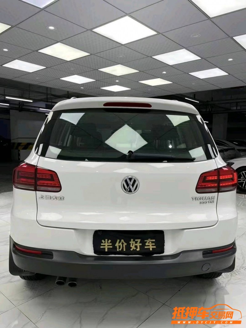 成都16年大眾途觀5