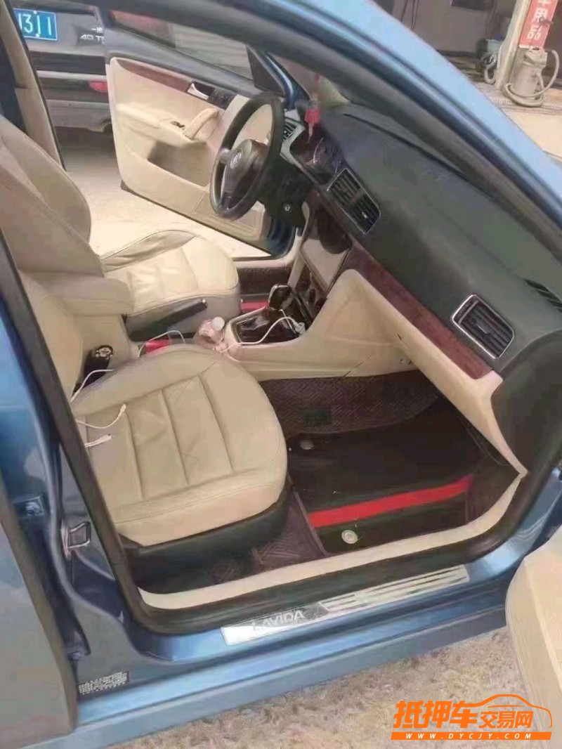 北京13年大众朗逸6