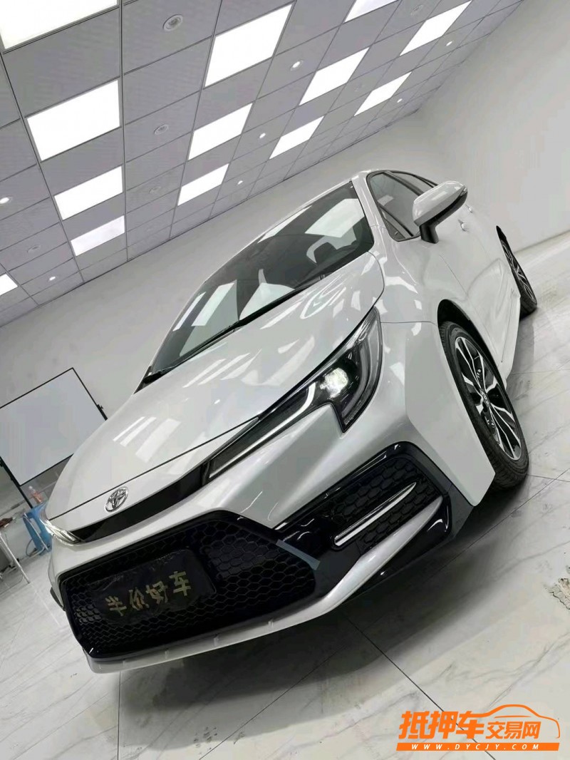 成都21年豐田雷凌2
