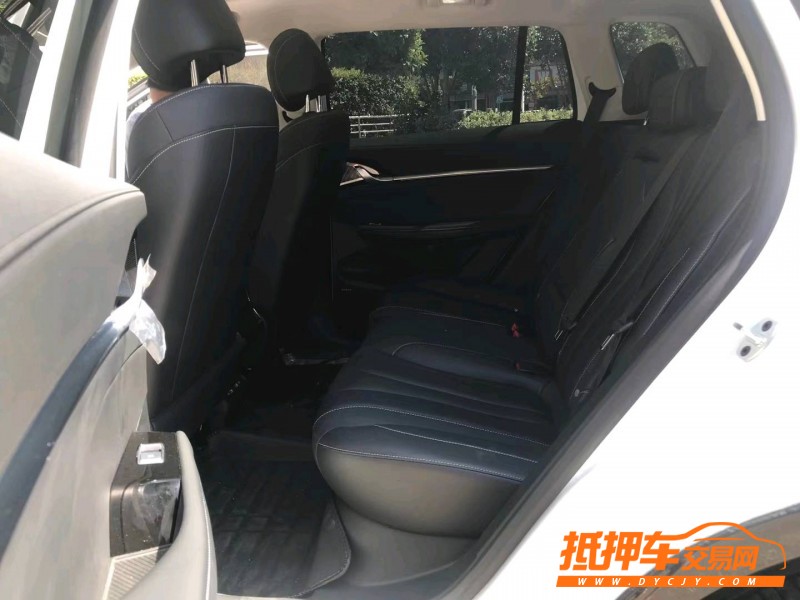 宜昌22年榮威RX52