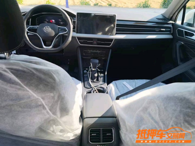 洛陽22年大眾途觀L6