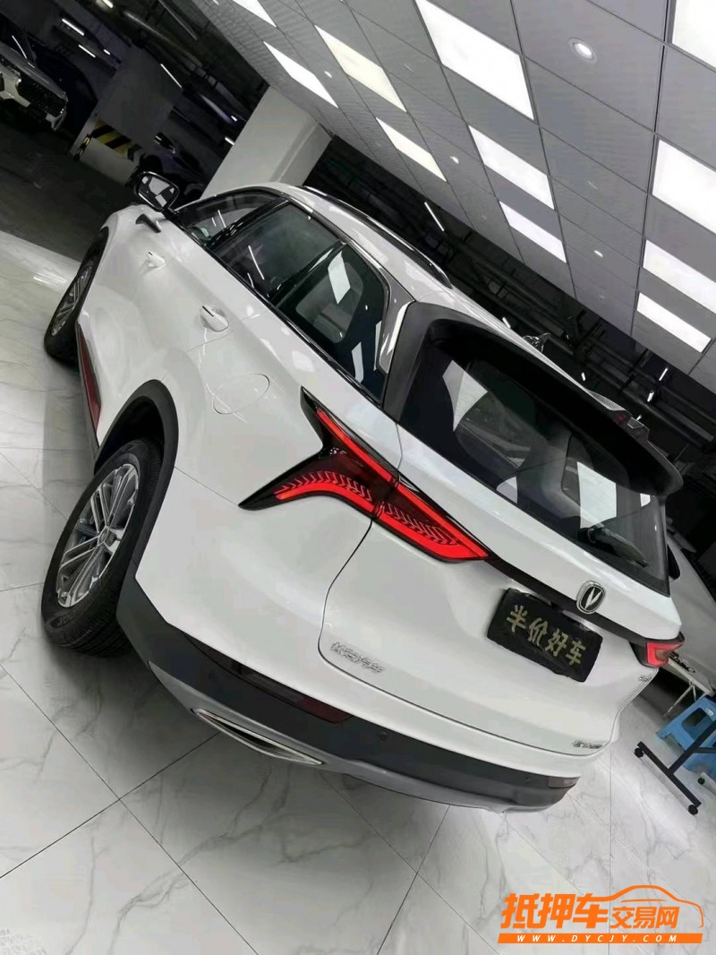 成都22年長安汽車CS756