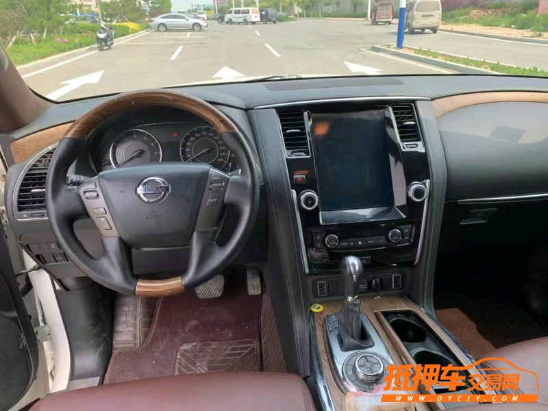 邯鄲18年日產途樂1